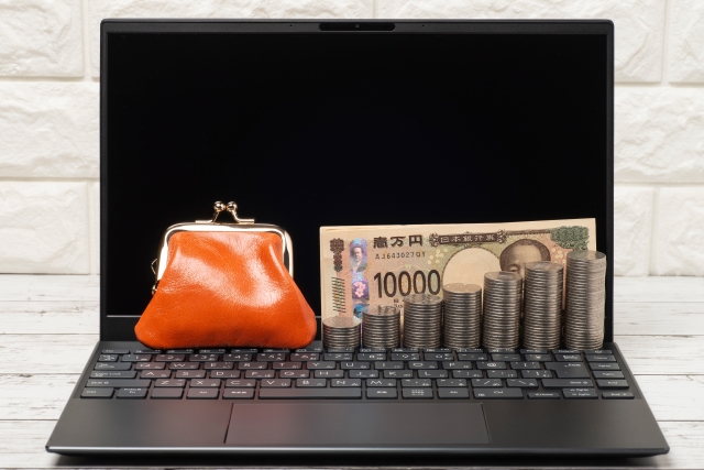 投資初心者へ：効率的な資産形成！ロボアド比較も