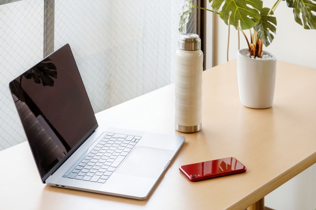 コミュニケーション課題も解決！男性在宅ワーク